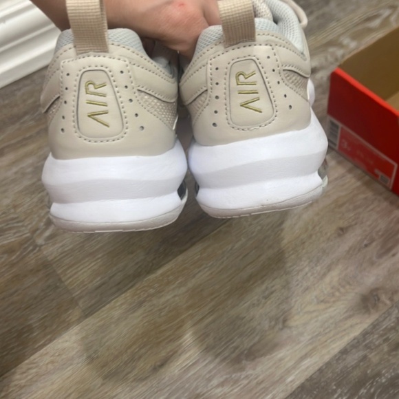 NWT NIKE AIR MAX SNEAKERS NEW  COLLECTION - Picture 5 of 5